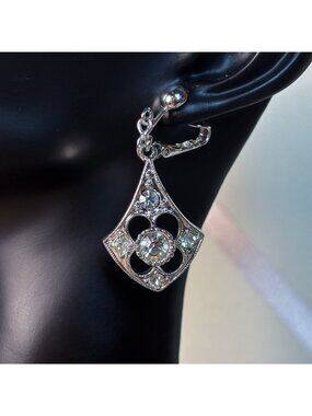 VINTAGE Signed Sarah Coventry silver tone faux diamond Clip On earrings A106